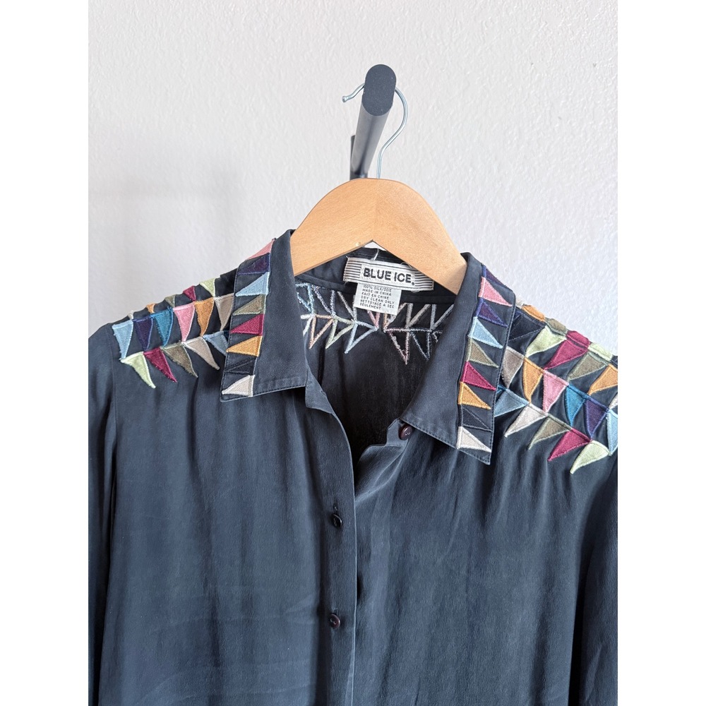 Blue Ice Vintage 100% Silk Black Button Up Blouse Embroidered Triangles Size L - Picture 3 of 7
